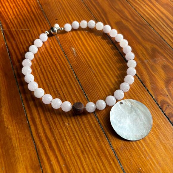 Handmade One of a Kind Pink/Mother of Pearl necklace - Picture 4 of 6